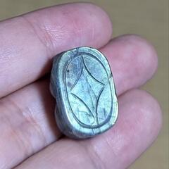 ●横19mm●ラブラドライト貔貅ちゃんビーズ●の画像