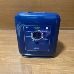 三菱布団乾燥機の画像