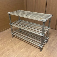 木製ラックの画像
