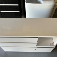 三幸ジャパン キッチンカウンター 120cm 完成品 引き出し 間仕切り 食器棚 ロータイプ 収納 ワークス (ホワイト) Used・美品の画像