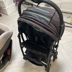 （決まりました）新生児から使えるチャイルドシート　の画像