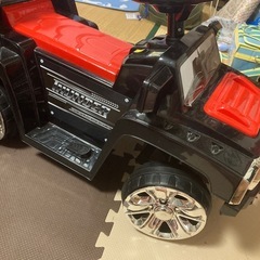 最終値下げ　電動カー　ハマー風　アダプター付き　の画像