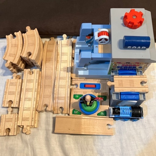 木製　トーマス　レール　ソドー島のお仕事　洗車場 トーマス木製レールシリーズ☆ | ソドー鉄道広報局による