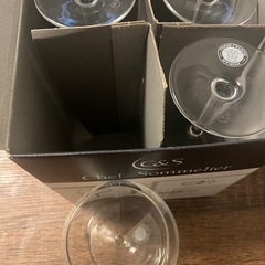 【未使用品】ワイングラス4個の画像