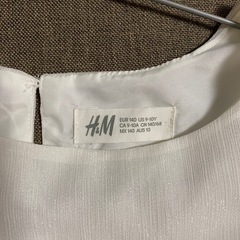 H&M 女児トップス　140の画像