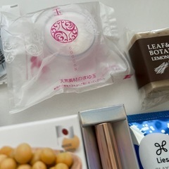 Glowing Soy Bean Toner 等ヘアケア等含むコスメまとめ売りの画像