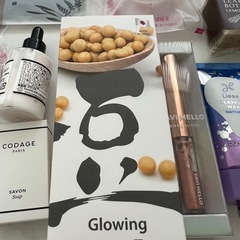 Glowing Soy Bean Toner 等ヘアケア等含むコスメまとめ売り (に