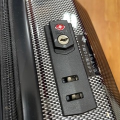 美品　グリーンワークス キャリーケース 4輪 機内持込 グレー　黒　TSAロックの画像