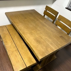 ダイニングテーブル140cm　椅子　4点セット