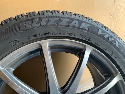 【お話し中】ブリヂストン　BLIZZAK VRX 235/50R18 ホイール付きタイヤ　4本セット