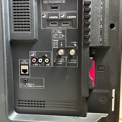綺麗です。SHARP シャープ AQUOS アクオス LC-40E40 40型ハイビジョンテレビの画像