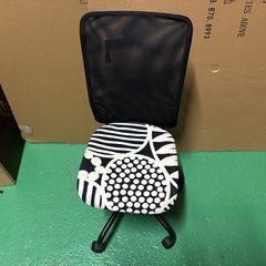 00017 オフィスチェアの画像
