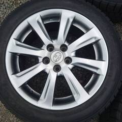 トヨタ純正 クラウン 18x8J+45 PCD114.3 GOODYEAR ICE NAVI ZEA II 235/50R18 97Qの画像