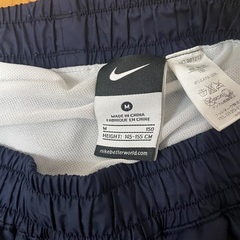 52.NIKE 短パン　サイズ150の画像