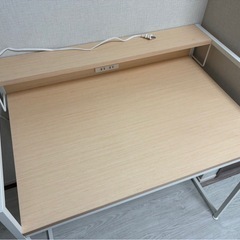 【再値下げ】ワークデスク　コンセント付　90×60×70の画像