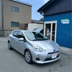 今週月曜日限定です【美品】TOYOTA アクア/H25/9万キロの画像