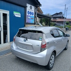 今週月曜日限定です【美品】TOYOTA アクア/H25/9万キロの画像