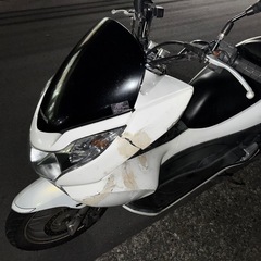 ホンダ PCX125 JF28の画像