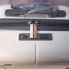 キャリーケース（機内持ち込みサイズ）の画像