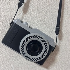 首かけカメラ型ハンディーファンの画像