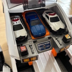 デカパトロールカーの画像