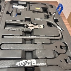 スーパーB プロツールボックス 自転車工具セット SUPER B 95100 シマノホローテックII対応の画像