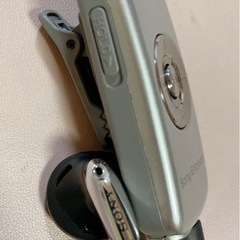 SONY Ericsson ウォークマン用イヤホンの画像