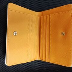 【値下げ】コラボ　財布の画像