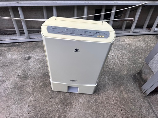パナソニック　衣類乾燥除湿機