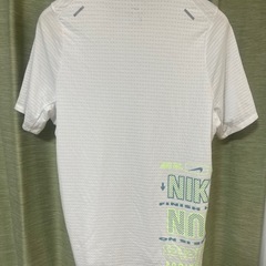 Tシャツ NIKE NIKE RUNNING ランニング ホワイト L サイズL 白メッシュ Tシャツ 半袖Tシャツの画像