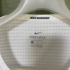 Tシャツ NIKE NIKE RUNNING ランニング ホワイト L サイズL 白メッシュ Tシャツ 半袖Tシャツの画像