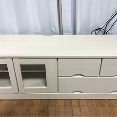 ホワイト　テレビボード