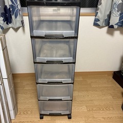 収納家具の画像