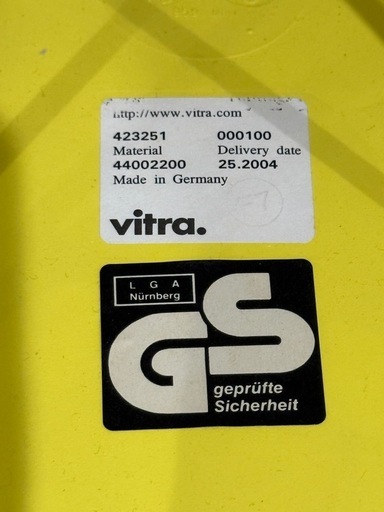 正規品　VITRA ヴィンテージ　美品　2004 イームズ　Eames サイドシェルチェア　イエロー 　