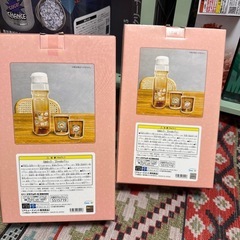 すみっコぐらし ドリンクボトル＆グラスセットの画像