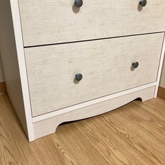 ホワイト木目調　タンス　の画像