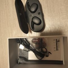 ブルートゥースイヤホンの画像