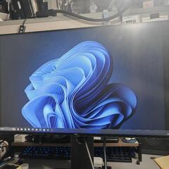DELL 24インチ　UltraSharp IPS超薄型ベ…