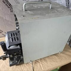 鈑金溶接 パナソニック YJ-1051TUF S3762 半自動溶接機 部品にどうぞ

の画像