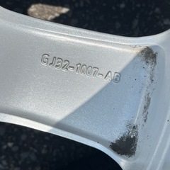 ランドローバー LZ系 レンジローバーイヴォーク純正 スタイル-7006 8J-18+45 107.95/5H 235/60R18 2017年製 オールシーズンタイヤ付き4本　 GJ32-1007-ABの画像