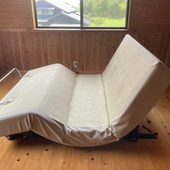 テンピュール　ニューゼロジー４００　介護用ベッドの画像