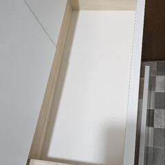 決まりました！49,900円→13,600円！【新中古】薄型ランドリーチェスト棚の画像