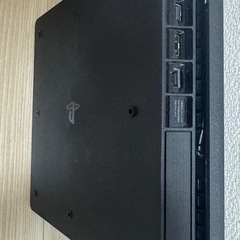 PS4＋コントローラー2台＋人気ソフト2本／即遊べるセットの画像