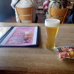 出張で大阪行きますので飲める方いましたら