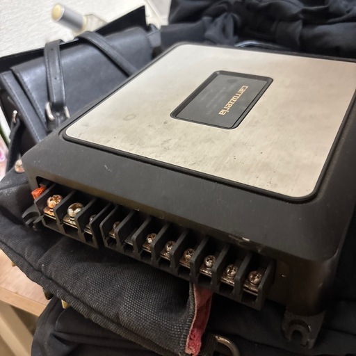 カロッツェリア パワーアンプ