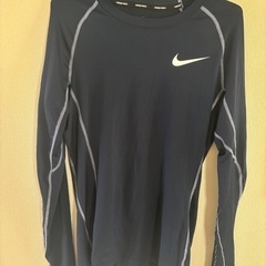 NIKEインナーシャツ