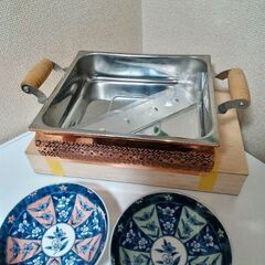 ①新品未使用おでん銅鍋みやび 両手鍋②京都たち吉　小鉢2色2枚16㎝高さ4㎝の画像