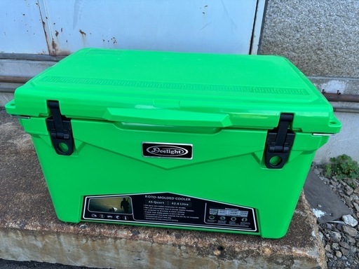 ディーライト　クーラーボックス