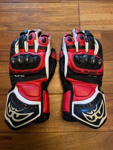 BERIK レーシンググローブ (MM93) 向之原のバイクの中古あげます