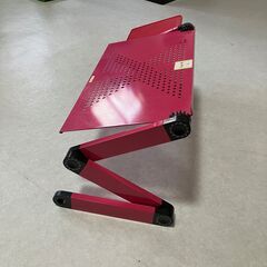 折りたたみ式パソコンテーブルを差し上げます。の画像